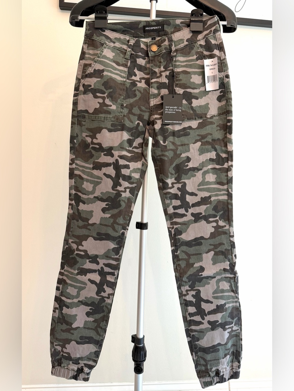 NWT Prosperity Denim Camo Cargo Jogger Pants